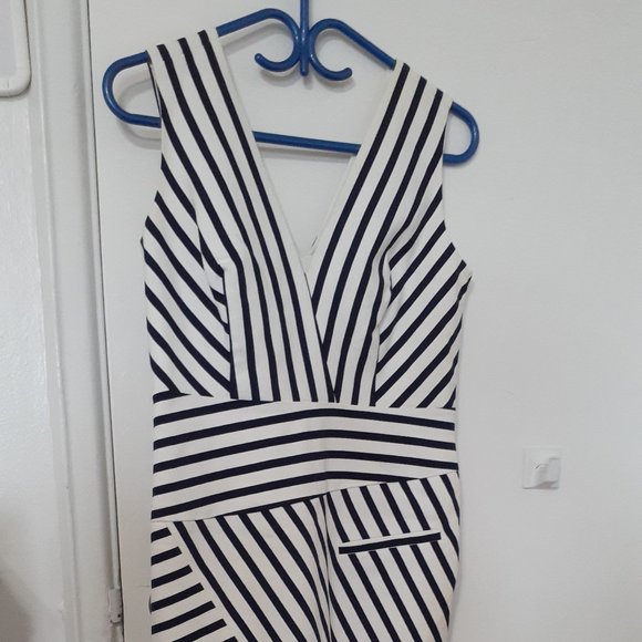 Robe noir et blanche RW & CO taille 6 - Picture 3 of 15